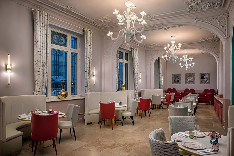 Anglo American Hotel Florence, Curio Collection by Hilton