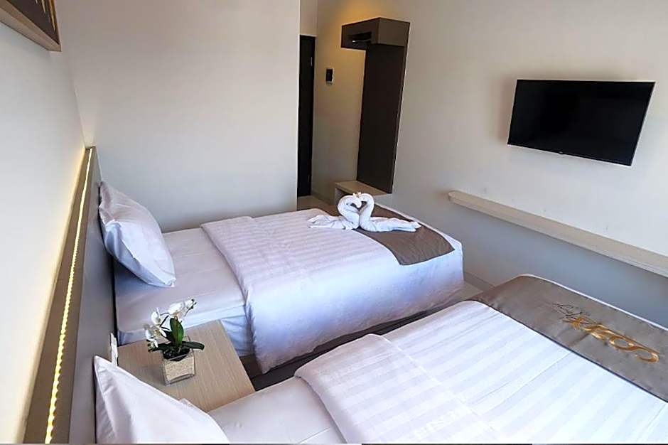 Cozzy Stay Hotel Semarang by Sinergi