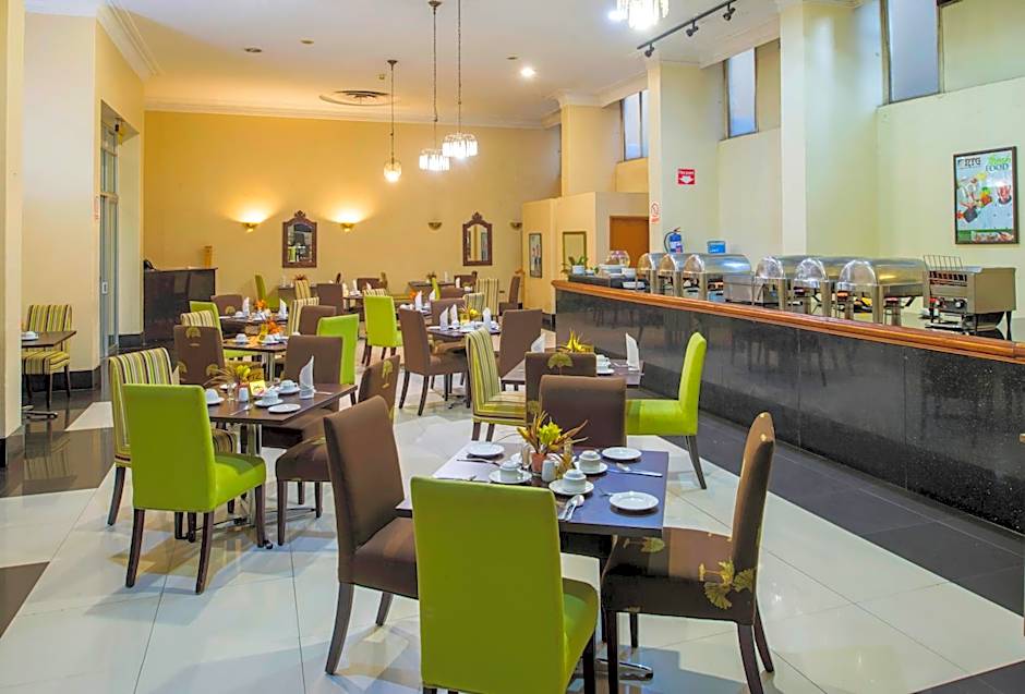 New Ambassador Hotel