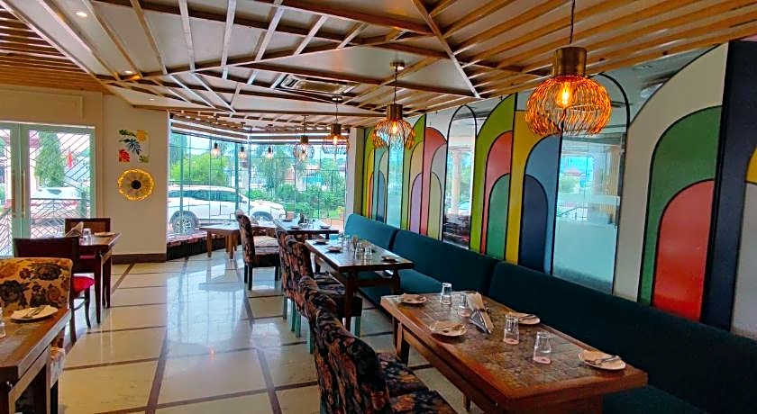 Hotel Padmini Palace