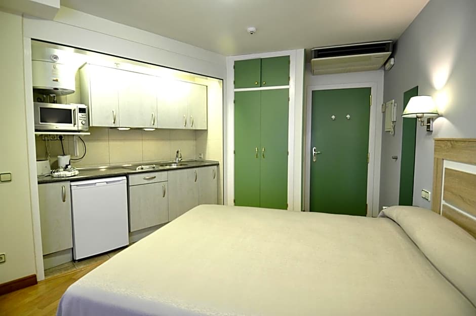 Hotel Apartamentos Aralso