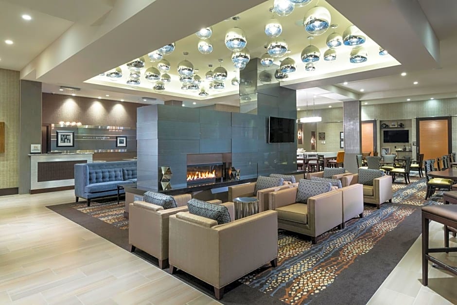 Hampton Inn & Suites Portsmouth Downtown