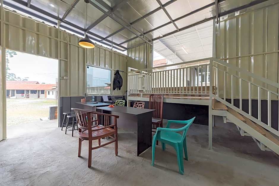 Pondok Hefi Ciwidey Mitra RedDoorz