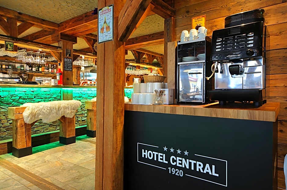 Hotel Central 1920