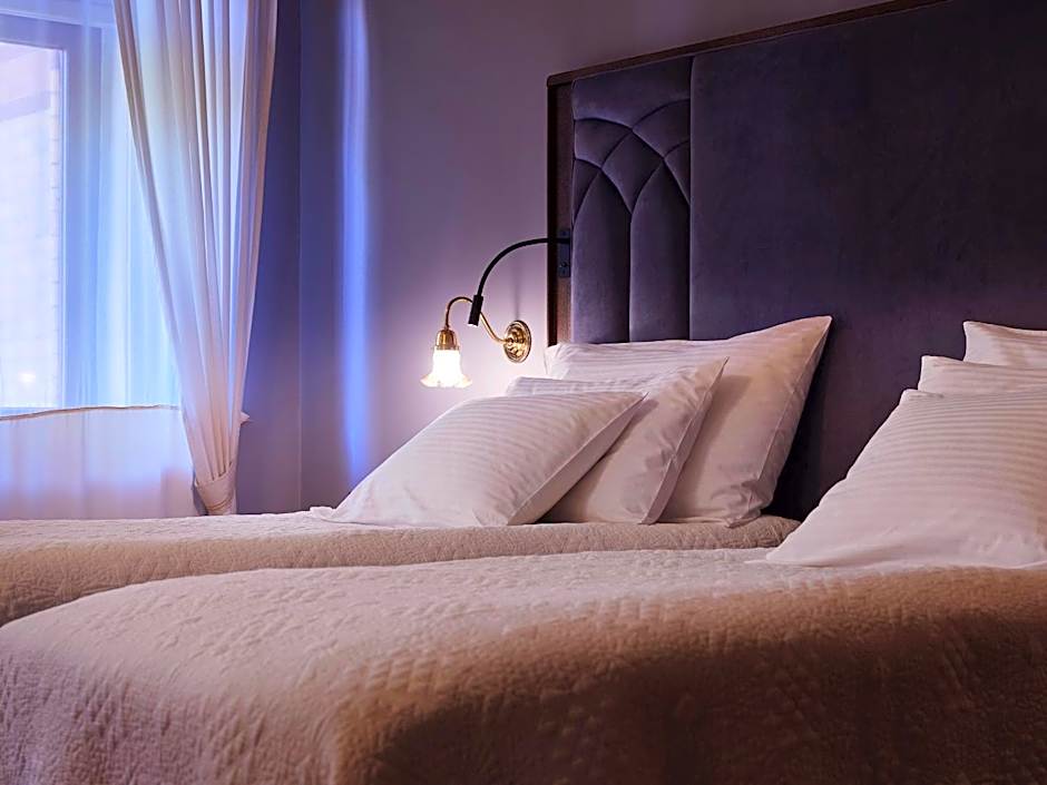 Villa Ammende Restaurant and Hotel