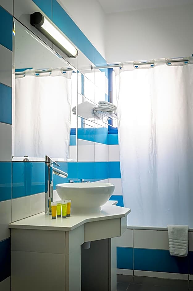 Kefalos Damon Hotel Apartments