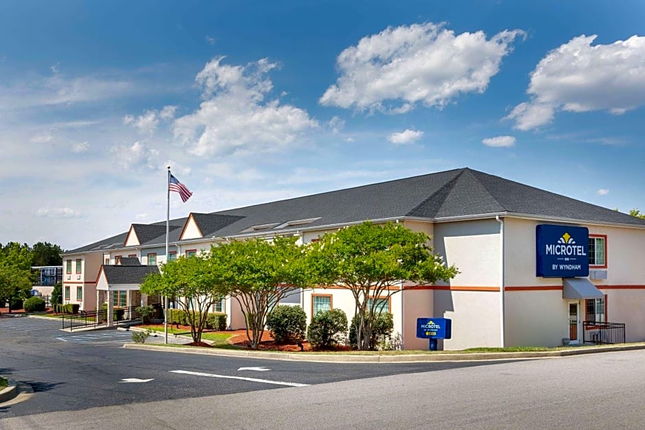 Microtel Inn & Suites by Wyndham Columbia Two Notch Rd Area