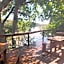 Bushriver Lodge
