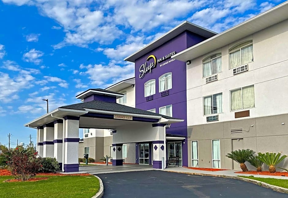 Sleep Inn & Suites