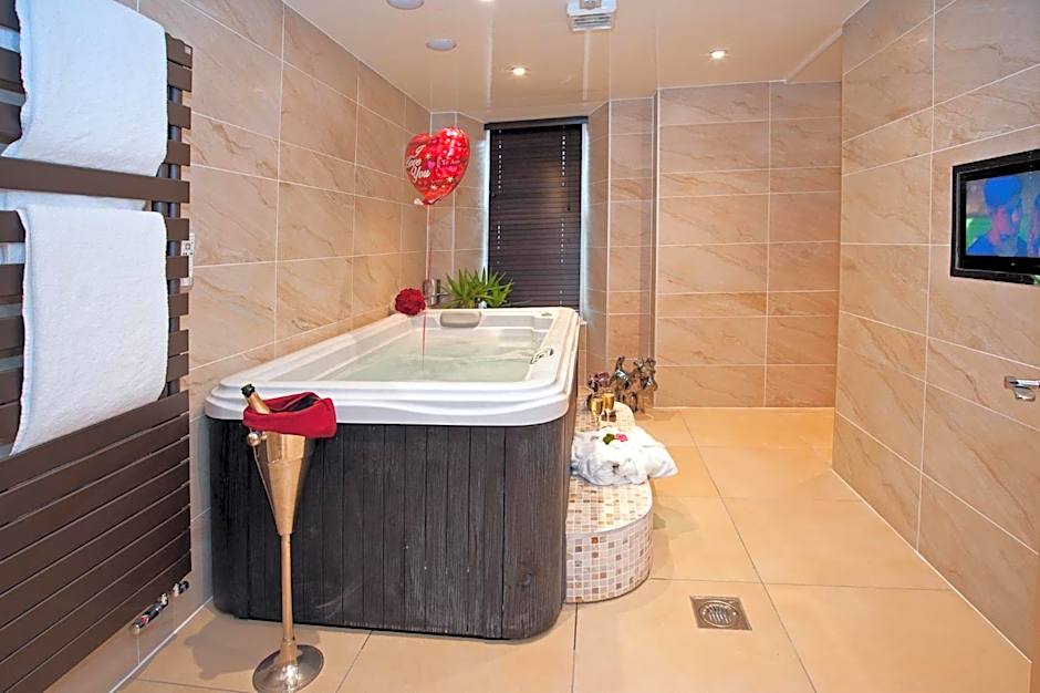 Windermere Boutique Hotel Spa Suites & Hot Tubs