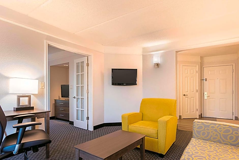 La Quinta Inn & Suites by Wyndham Atlanta Conyers