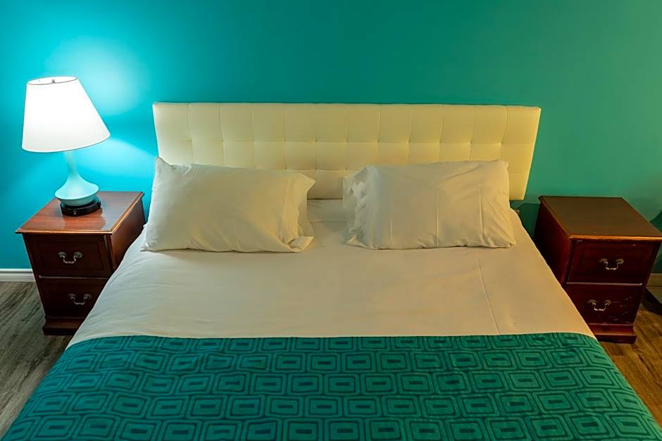 Howard Johnson by Wyndham Niagara Falls