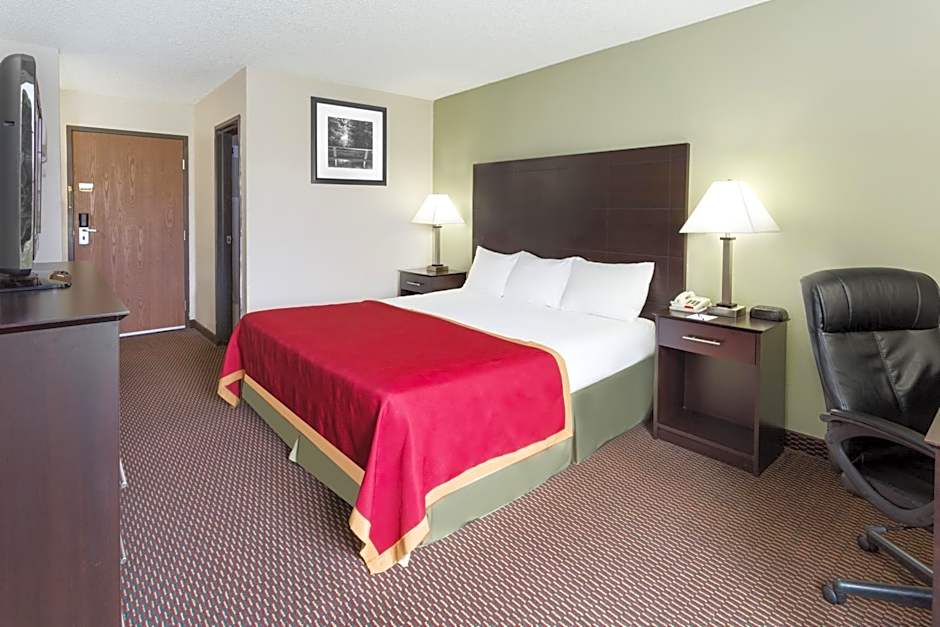 Baymont by Wyndham Beloit