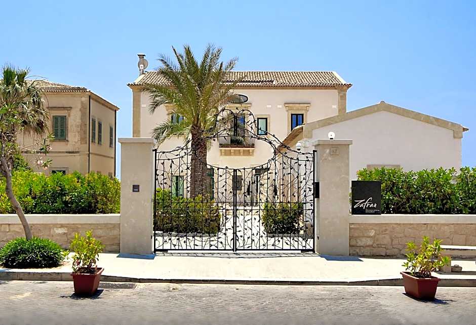 Zafran Boutique Hotel