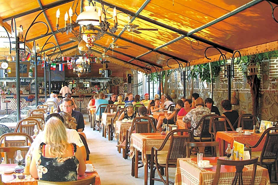 Kleopatra Fatih Hotel