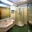 New Petit Hotel