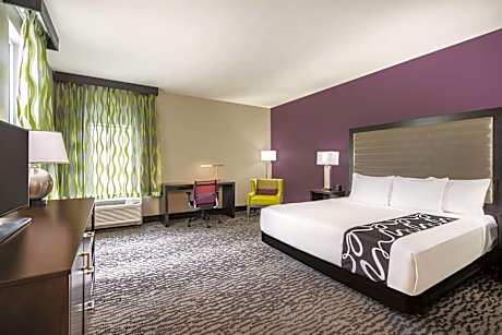 1 King Bed Mobility Accessible Room Non-Smoking