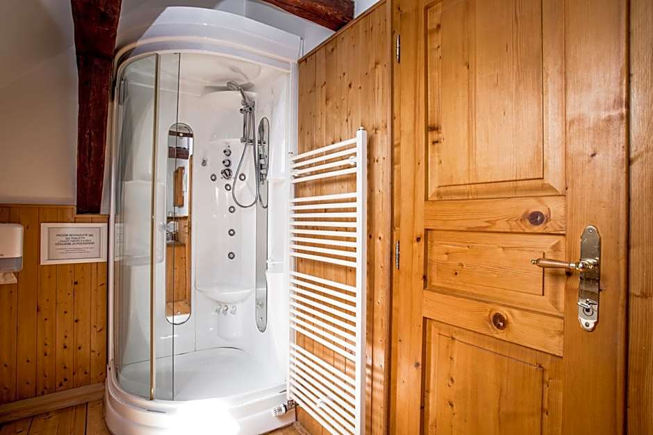 Hotel Dvur Hoffmeister