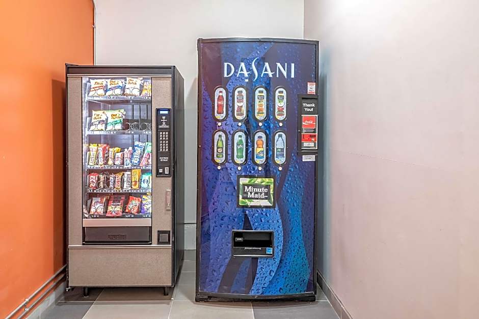 Motel 6-Fort Nelson, BC