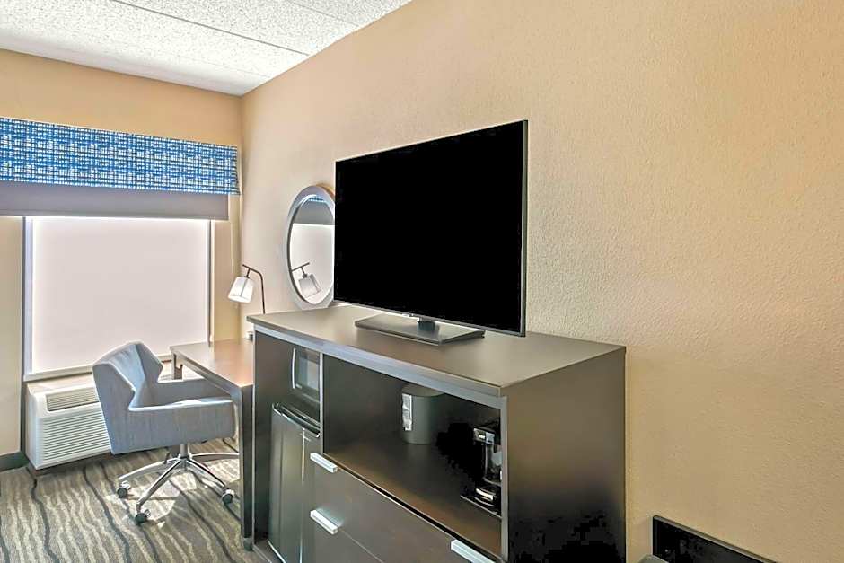 Hampton Inn By Hilton Bowie