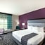 La Quinta Inn & Suites by Wyndham McAllen La Plaza Mall