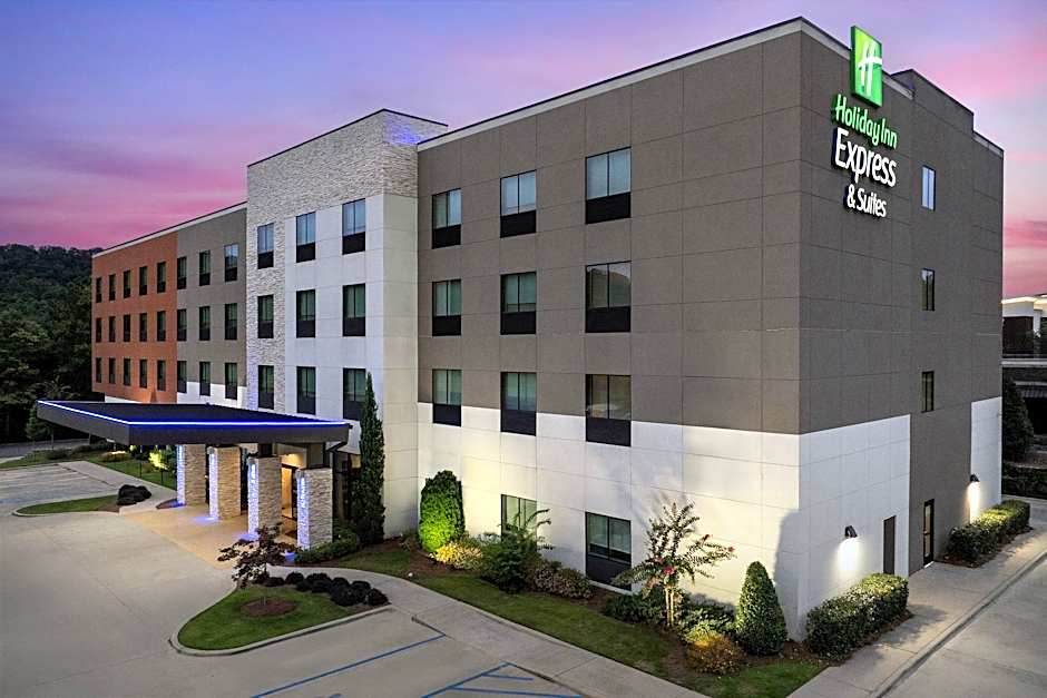 Holiday Inn Express & Suites Birmingham - Homewood by IHG