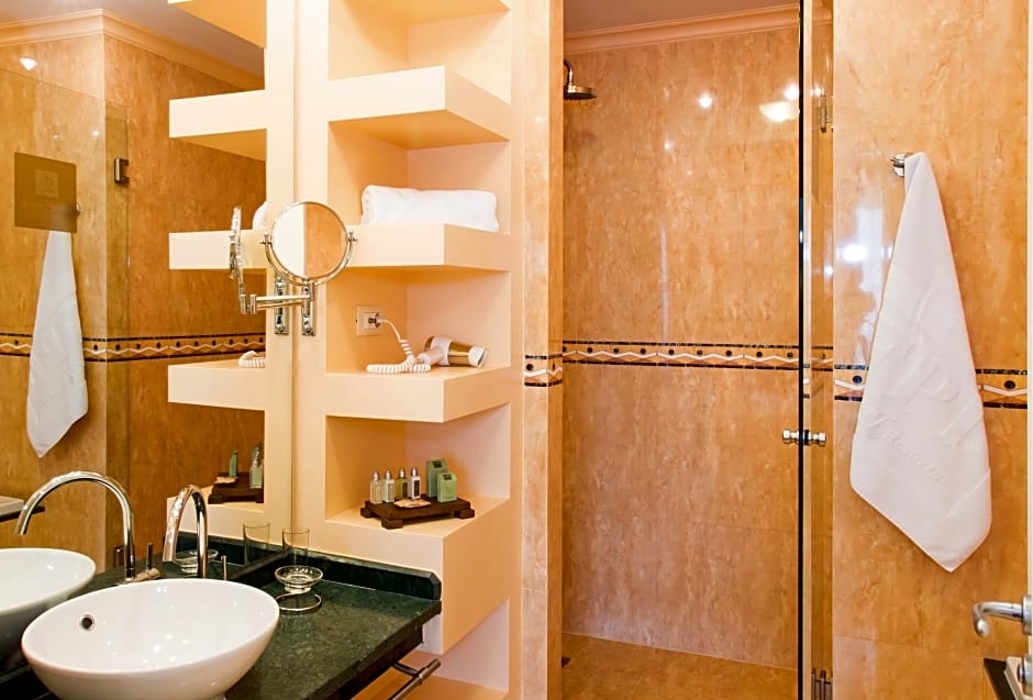 Arena Di Serdica Hotel