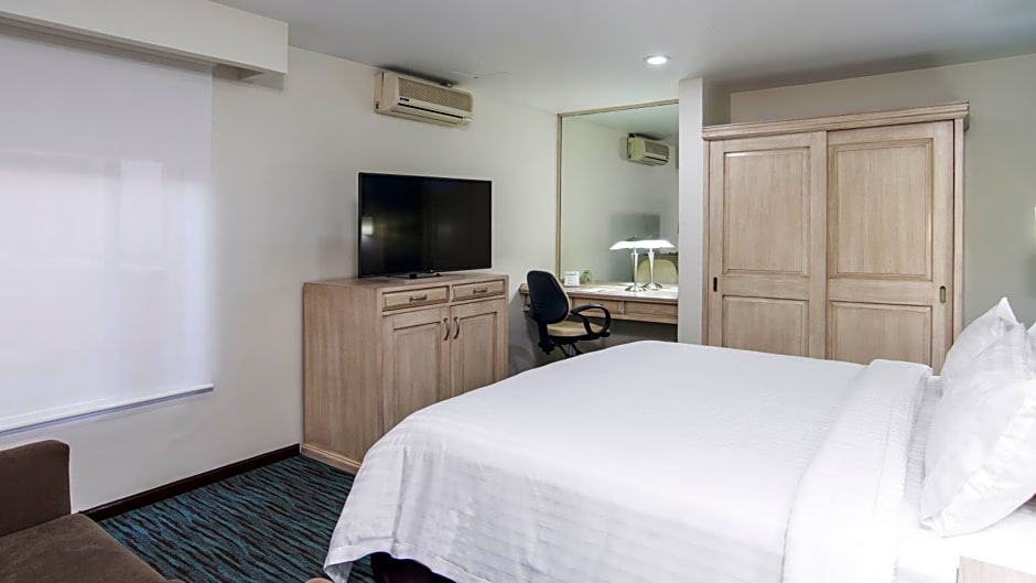 Holiday Inn & Suites Mexico Zona Reforma by IHG
