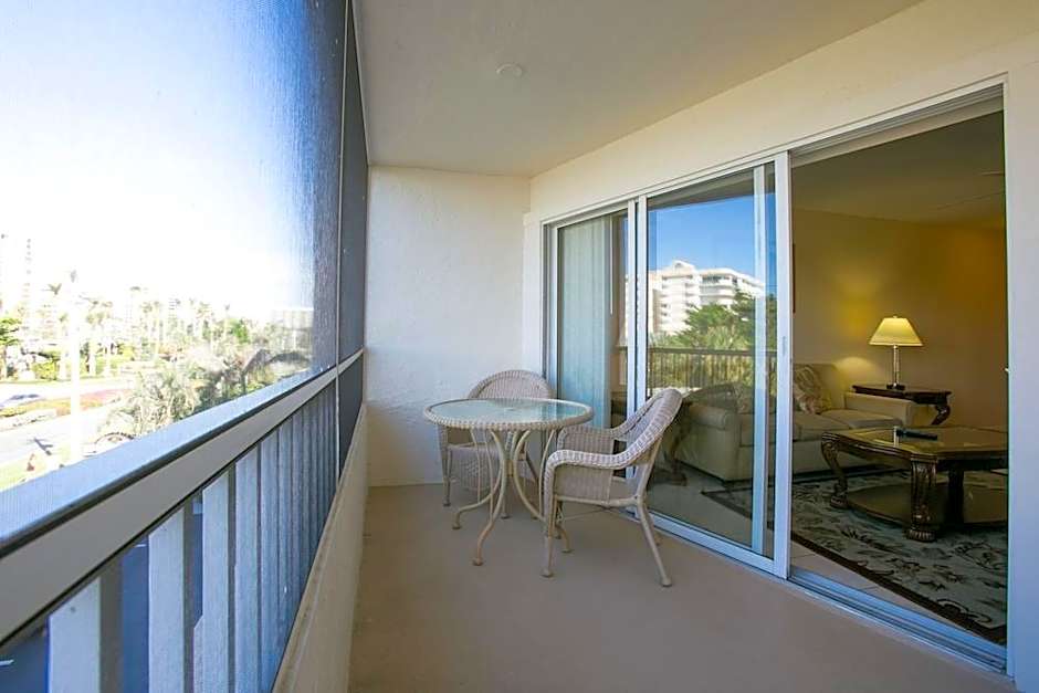 Marco Beach Vacation Suites