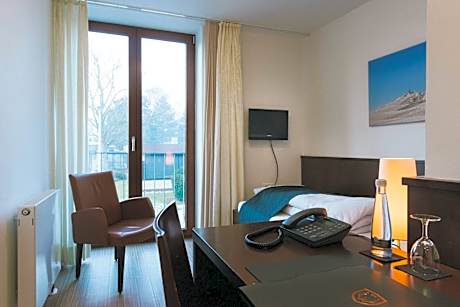 Budget Single Room