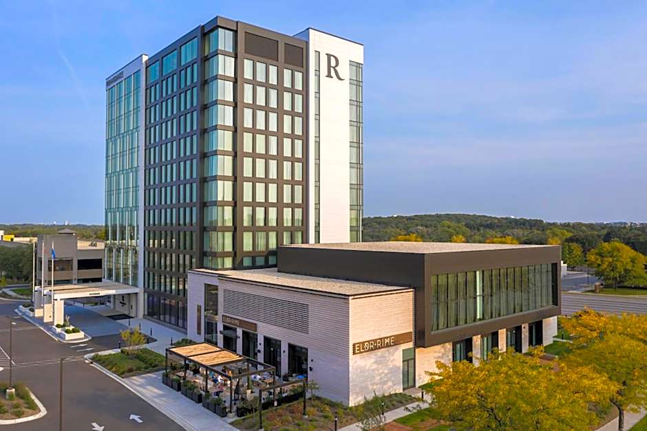 Photo 1 of 49 of Renaissance Milwaukee West Hotel