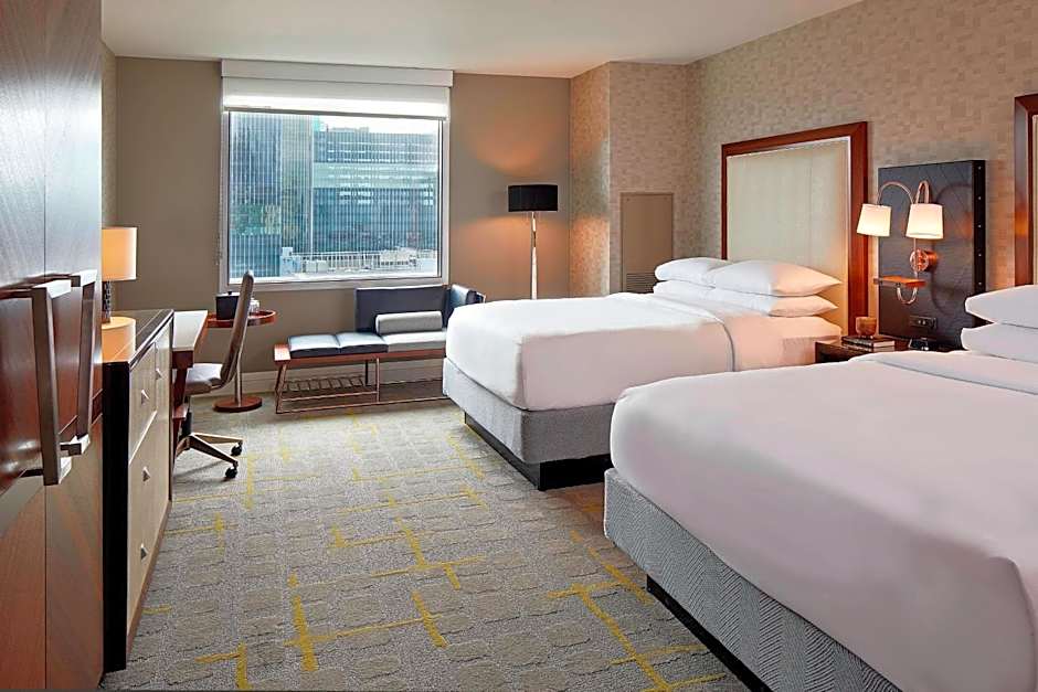 Renaissance by Marriott Atlanta Midtown Hotel