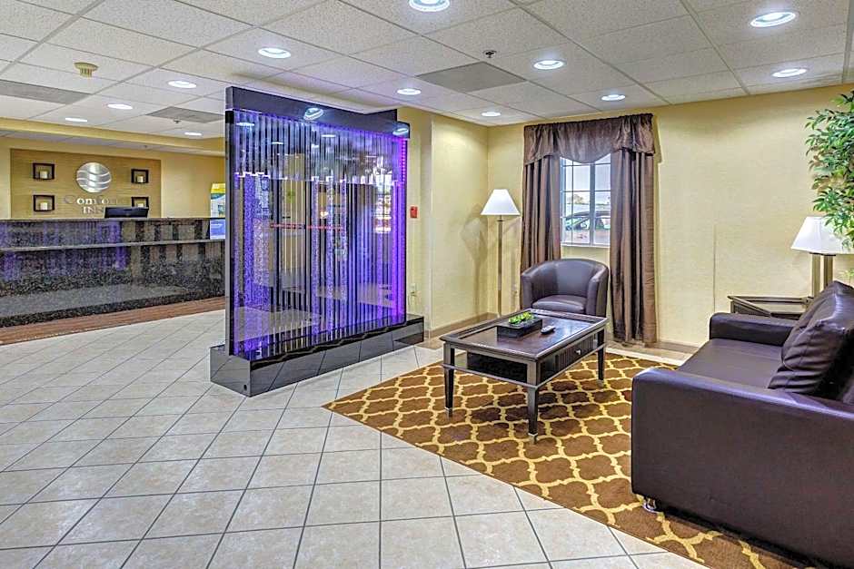 Comfort Inn Decatur Priceville