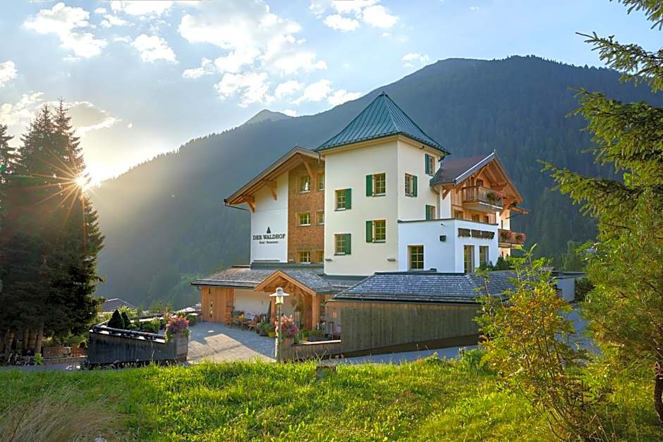 HOTEL Der Waldhof - Unique - A hidden gem - nature - organic - Eco
