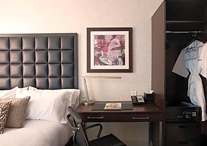 Distrikt Hotel New York City, Tapestry Collection by Hilton