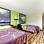 Super 8 by Wyndham Hagerstown I-70