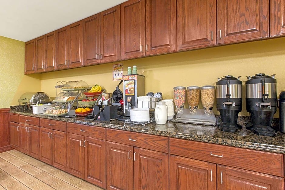 Hawthorn Suites by Wyndham Corpus Christi/Padre Isle