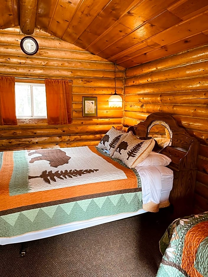 Carlo Creek Cabins