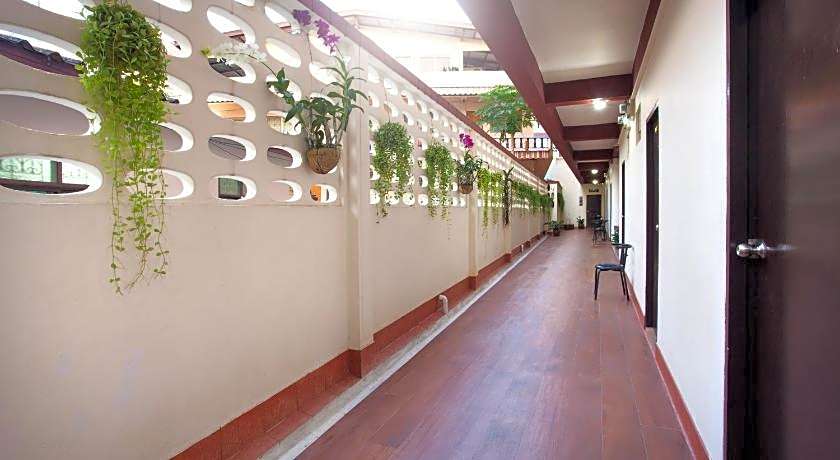 Paripas Express Hotel Patong