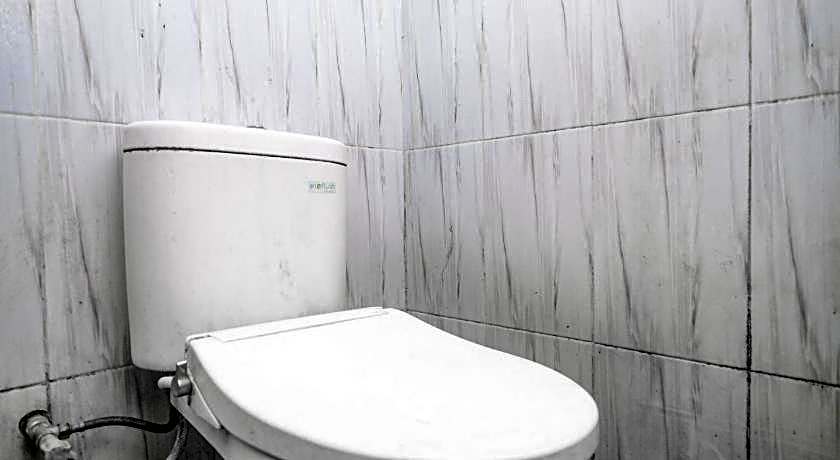 RedDoorz @ Jalan Kedawung