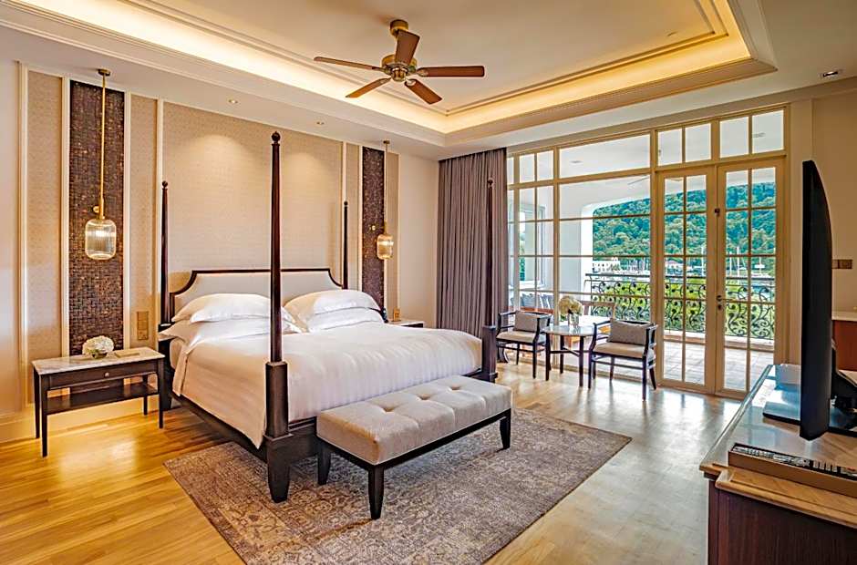 Photo 1 of 6 of Grand, Marina View