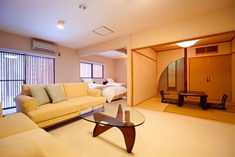 Room with Tatami Area and Hot Spring Bath