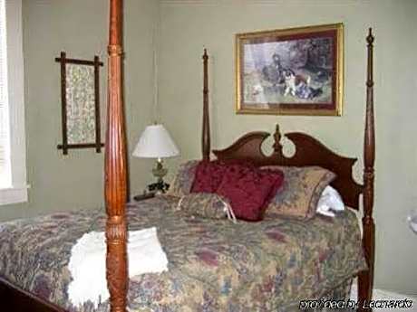 Hotel DeFuniak