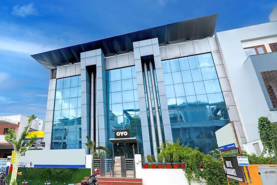 Super OYO 815830 HOTEL RADIANCE