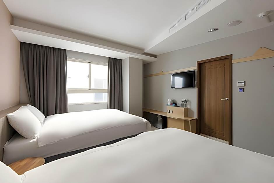 Sparrow Hotel