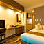HOTEL Mr.KINJO in MOTOBU OCEAN TERRACE