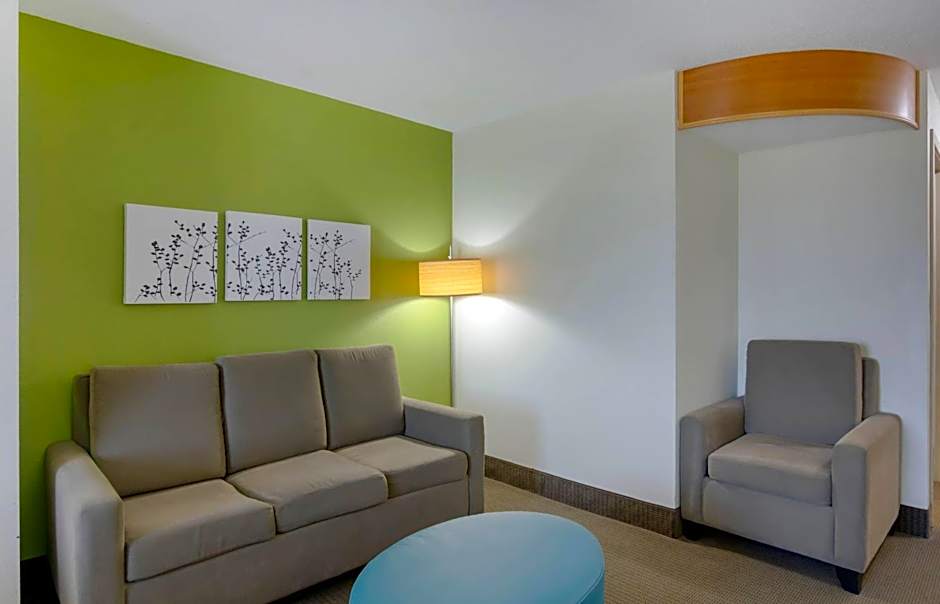 Sleep Inn & Suites Prince George near Fort Lee