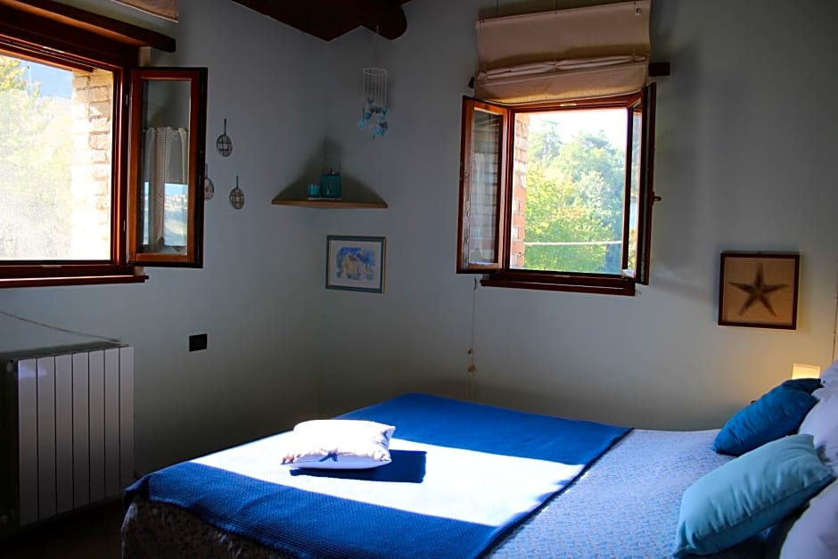 Casale Fontanile Bed and Breakfast