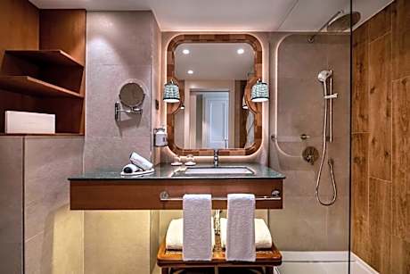 King Suite