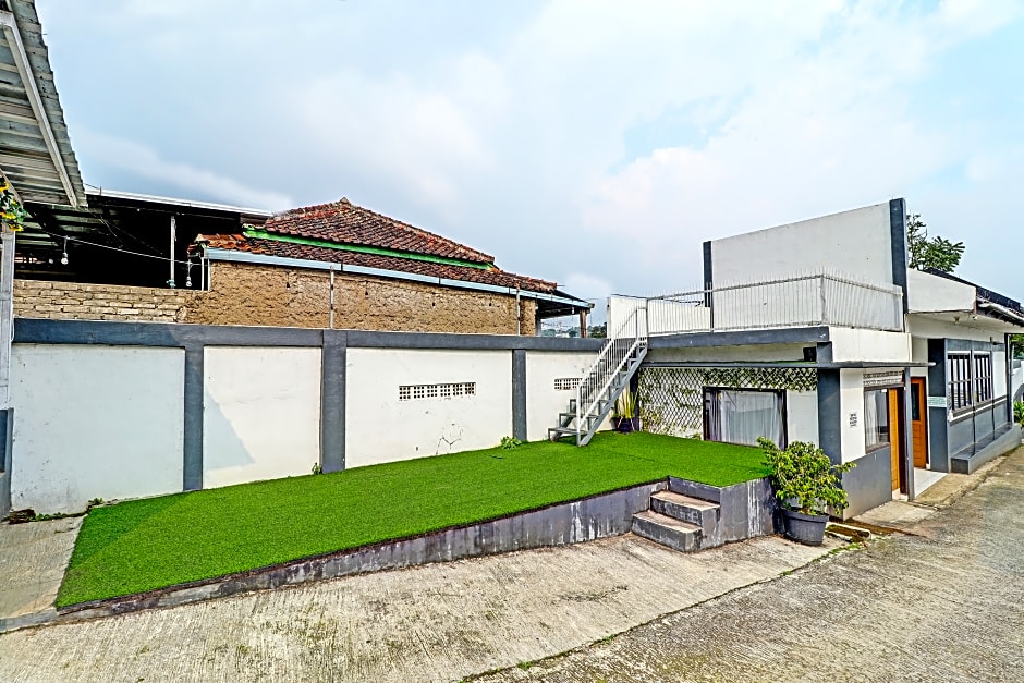 Capital O 91466 Hotel Neu Backpacker Tf Syariah